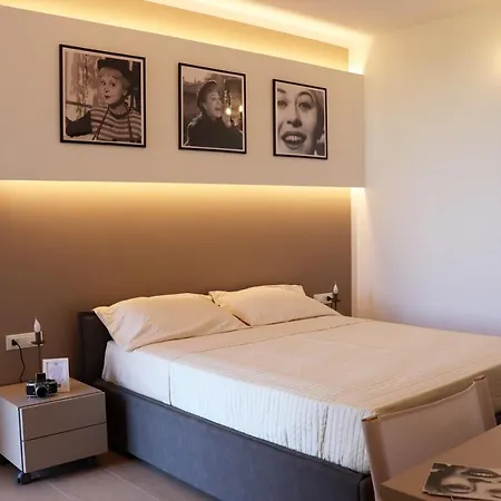 Dolcevita 3*